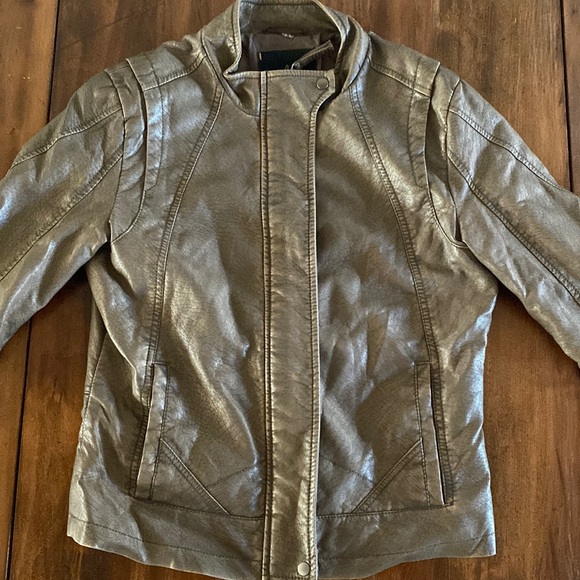 Jack- XS Leather Jacket. Brown. - Picture 1 of 3